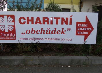 Čtvrtý měsíc Charitního obchůdku