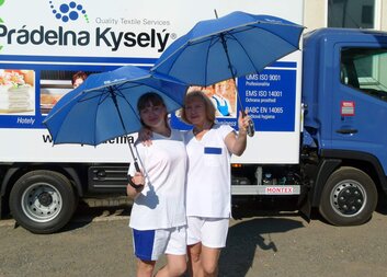 Při své oslavě nezapomněli ani na charitu