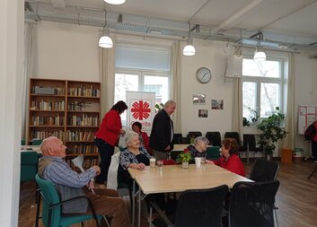 Májovky v Komunitním centru Zahrada