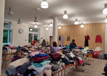 Dobročinný bazárek v Komunitním centru Zahrada