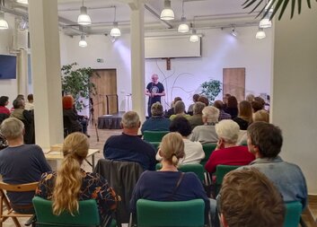 Ladislav Heryán v Literárním klubu ve Vlašimi