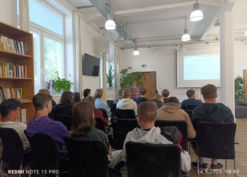 Osmáci poznávali svět sociálních a zdravotních služeb